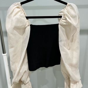 Zara, black and white long sleeve crop top. Size medium